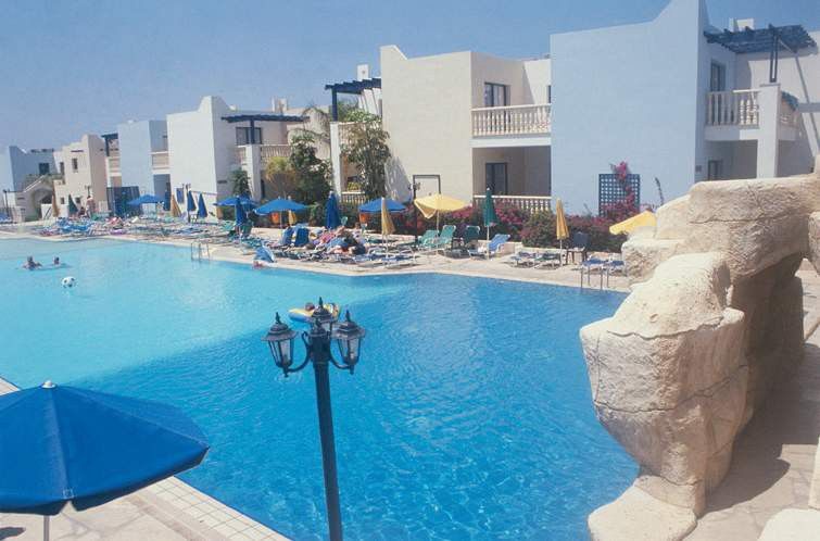 Eleni Hotel Paphos Exterior photo